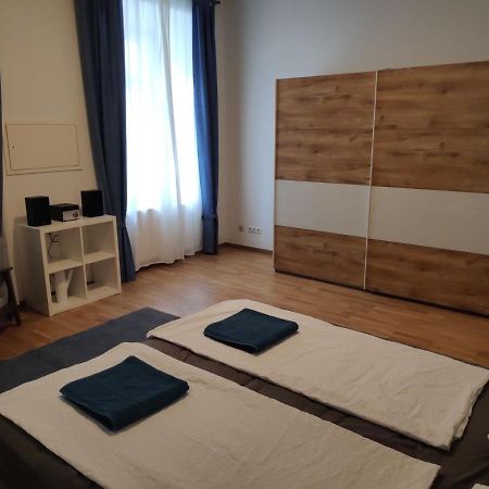 Flataid Apartment Reitschulgasse - City Center - Jakominiplatz Graz Exterior photo